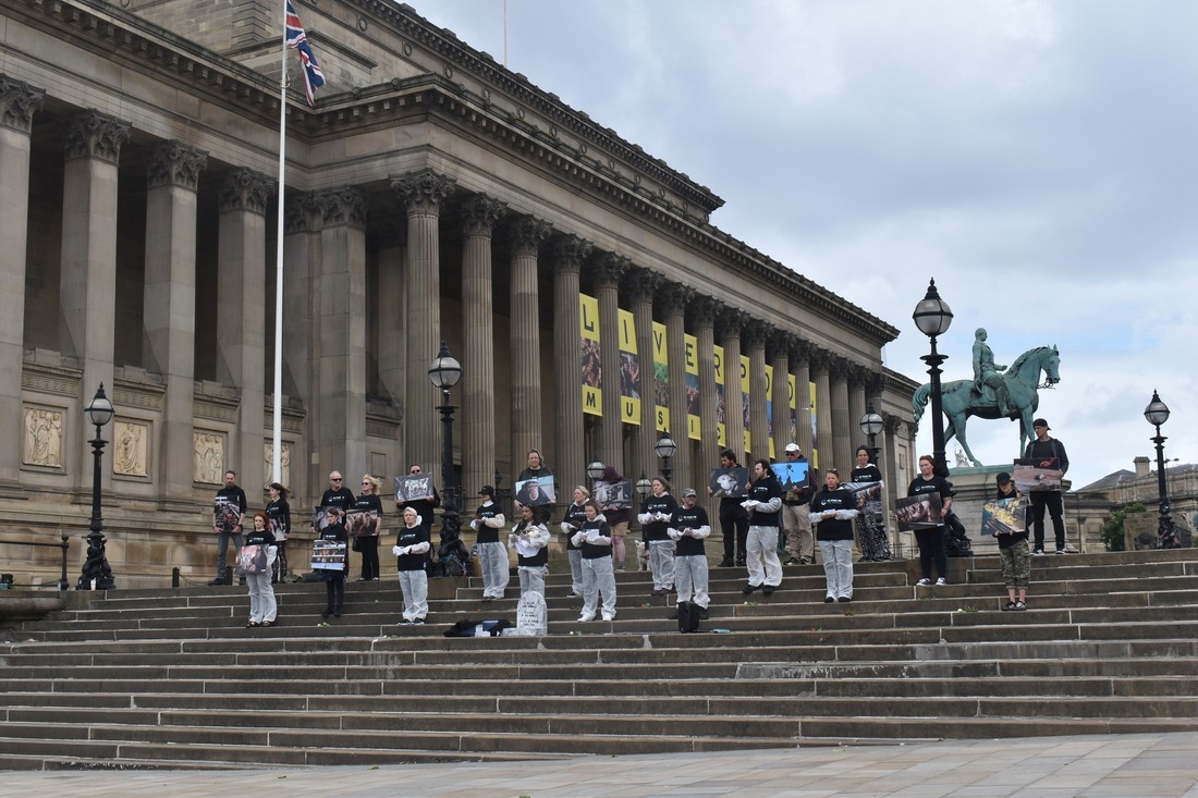 Activistas conmemoran a todos los animales muertos por la acción humana en Londres