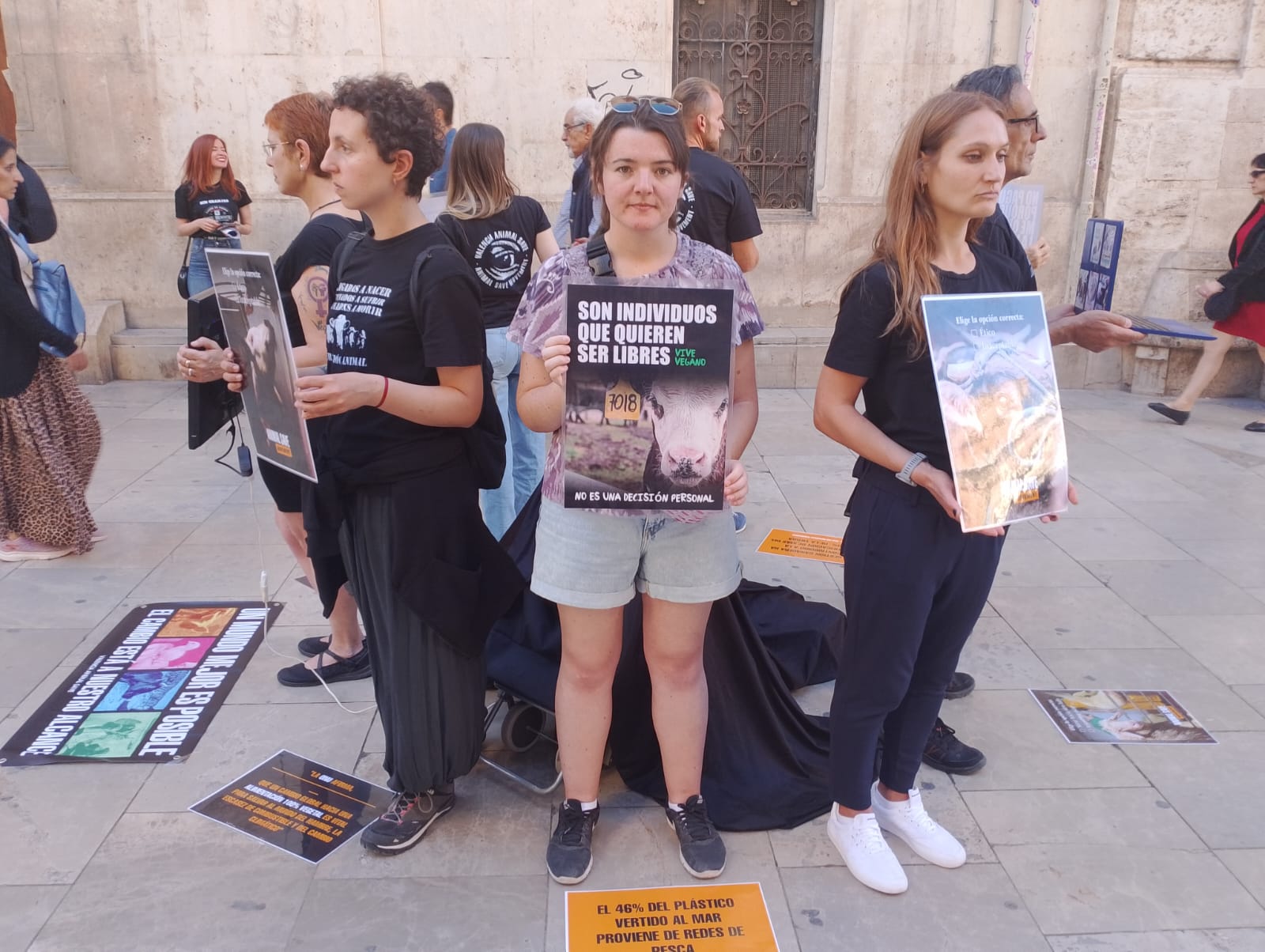 «Cada vez más personas nos escuchan con mucho interés»: Así ha sido el último acto de València Animal Save