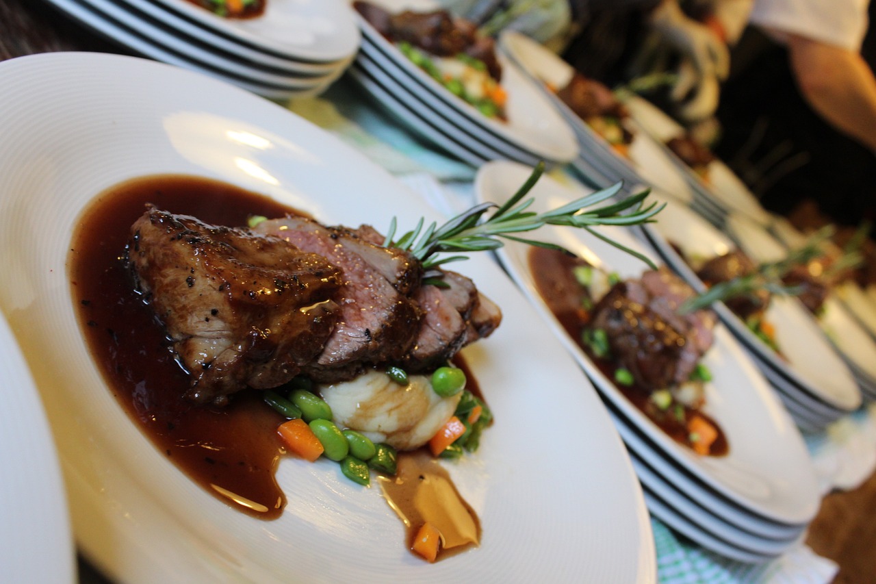 El consumo de dos raciones semanales de carne roja puede aumentar en un 14% el riesgo de deterioro cognitivo