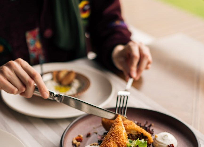 Otra universidad transforma sus menús con comida basada en plantas